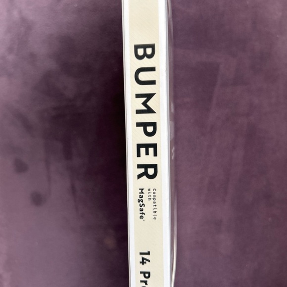 MVMT Clear Bumper Case for iPhone 14 Pro Max - Picture 3 of 3